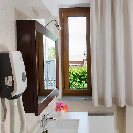 Carmelita Hotel