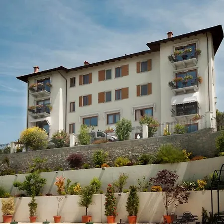 Carmelita Hotel 4*