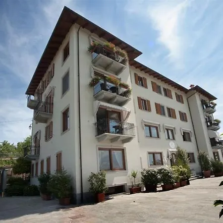 Carmelita 4*